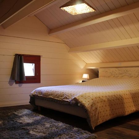 Chalet Cosy En Lisiere De Foret Paule 外观 照片