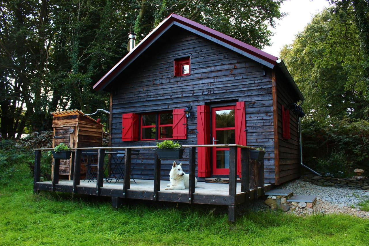 Chalet Cosy En Lisiere De Foret Paule 外观 照片